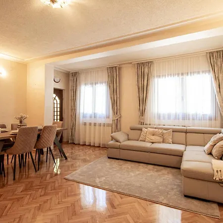 Rose 1 Apartment Rovinj
