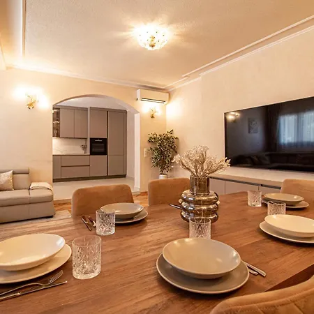 Rose 1 Apartman *